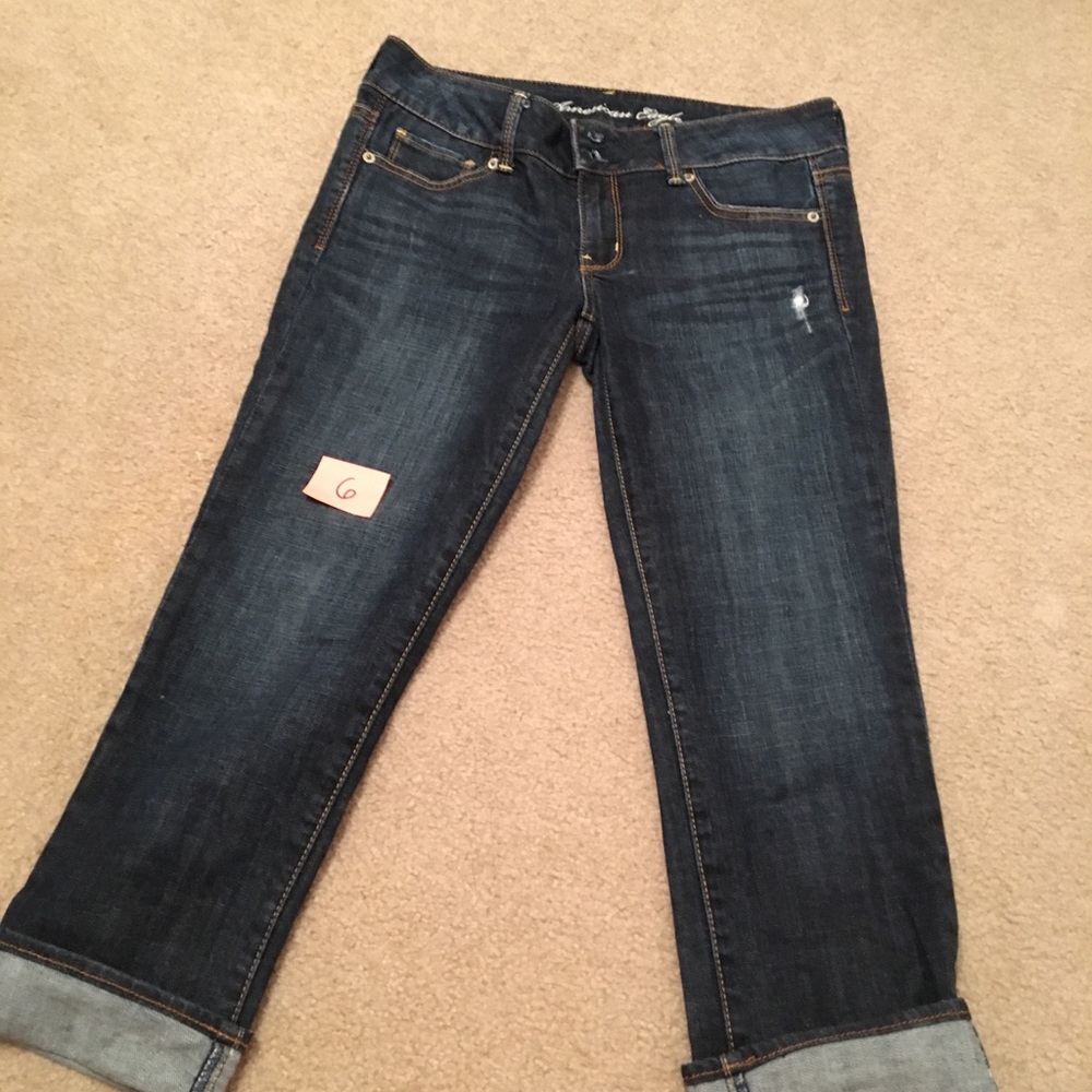 American Eagle Jean Capris